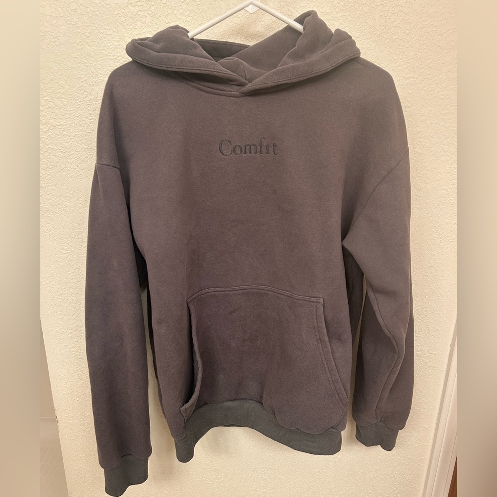 Women’s Comfrt Gray Hoodie, M